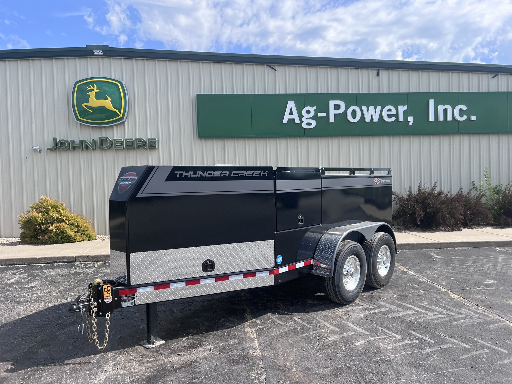 2024 Thunder Creek FST990 Fuel Trucks/Trailer