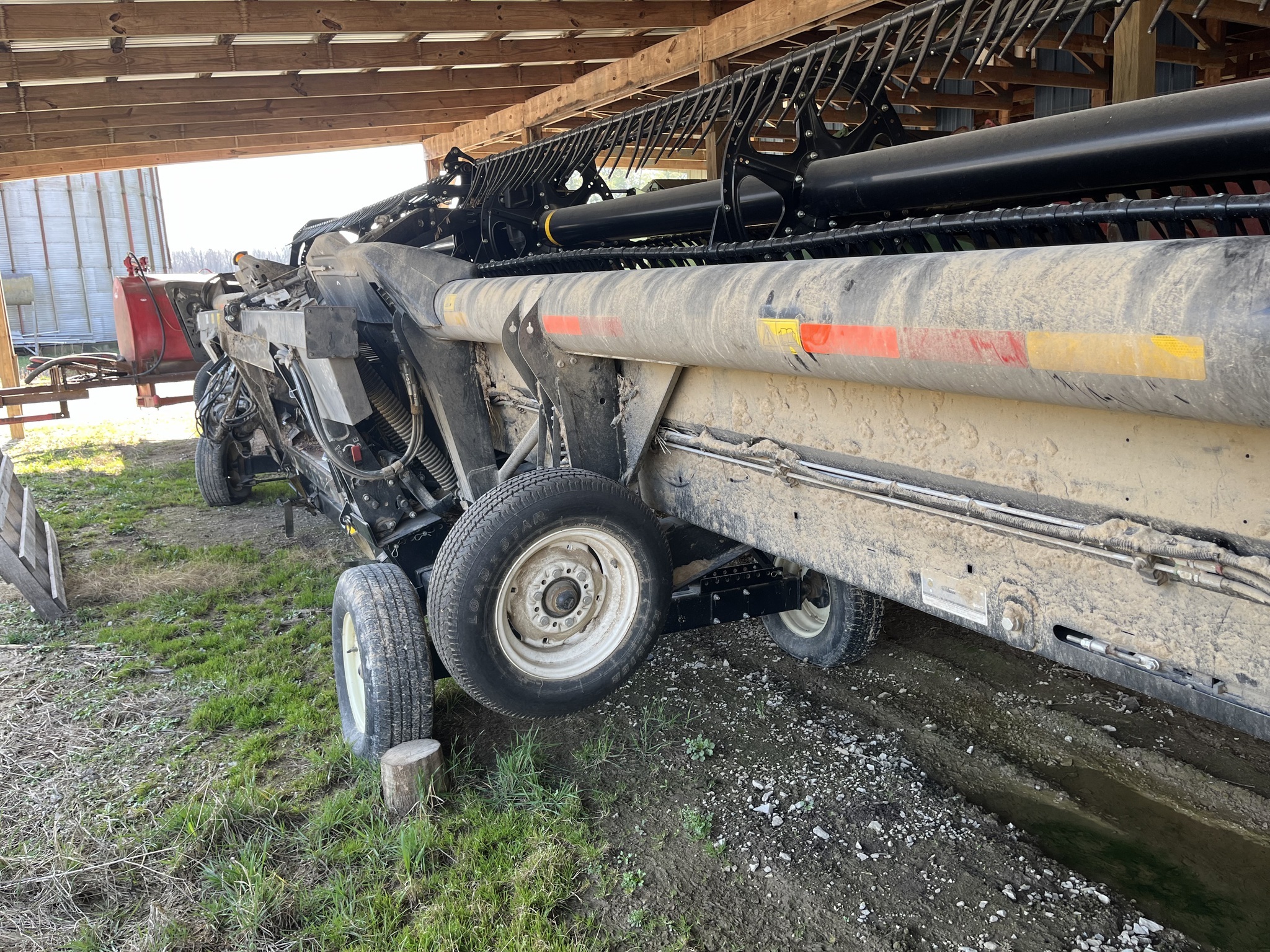 2019 MacDon FD135 Platform