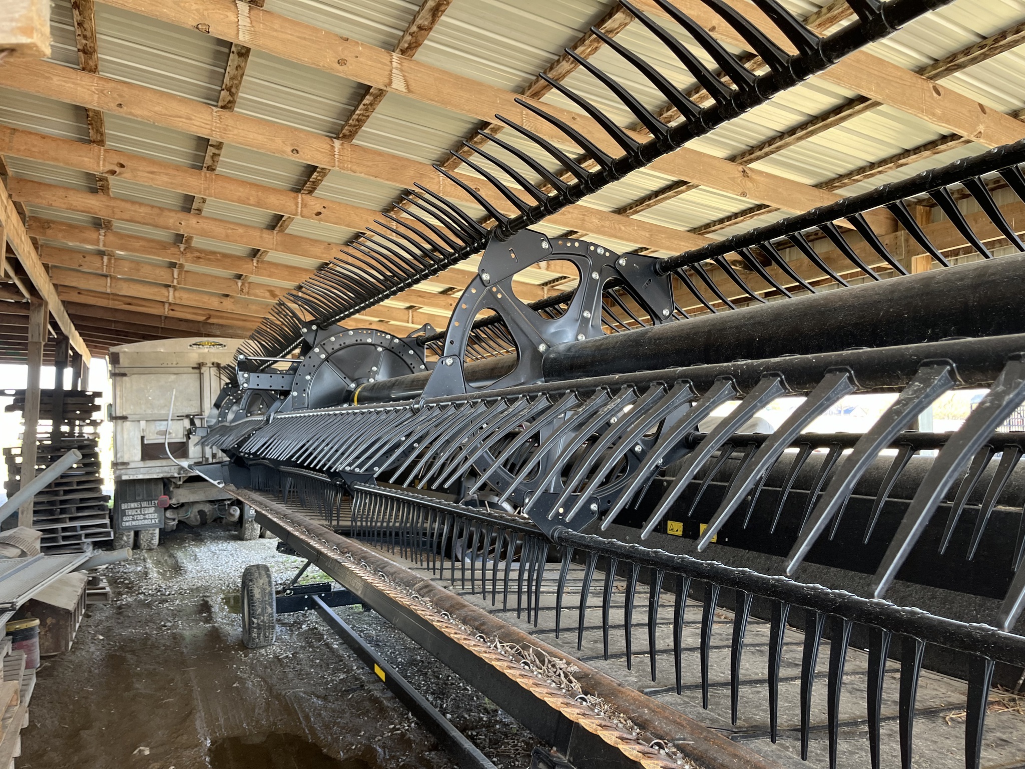 2019 MacDon FD135 Platform