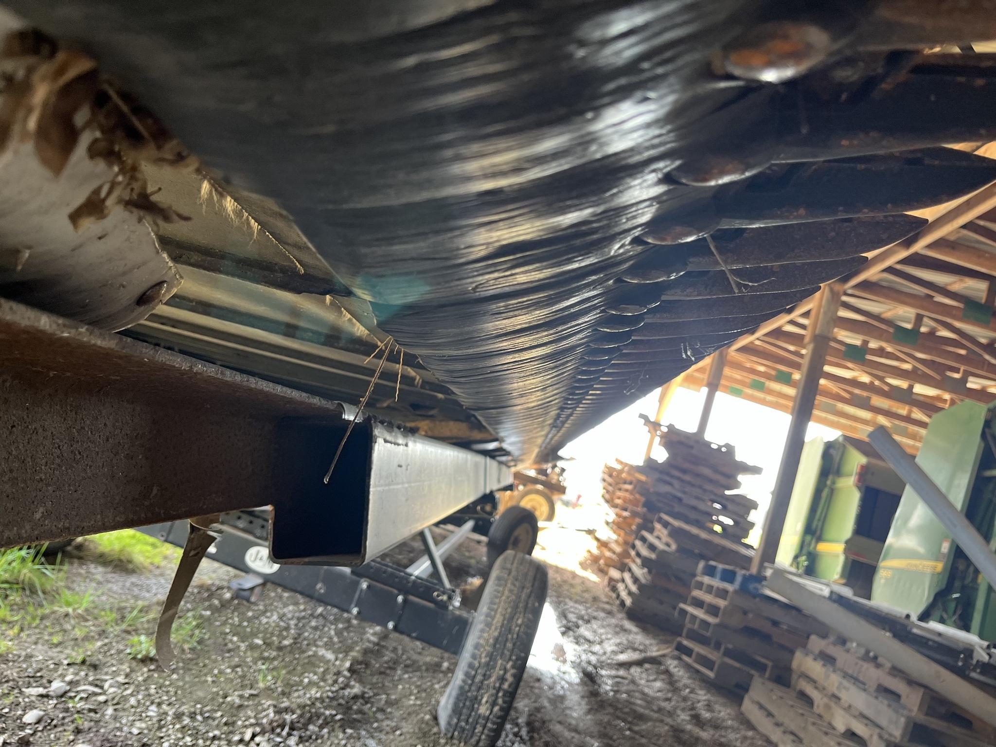 2019 MacDon FD135 Platform