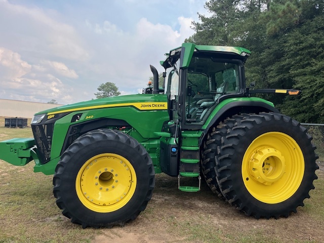 2023 John Deere 8R 340 Tractor