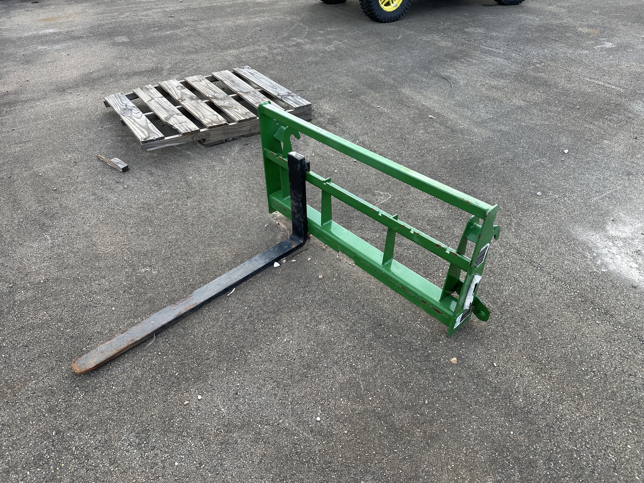 2022 Frontier AP10F Loader and Skid Steer Attachment