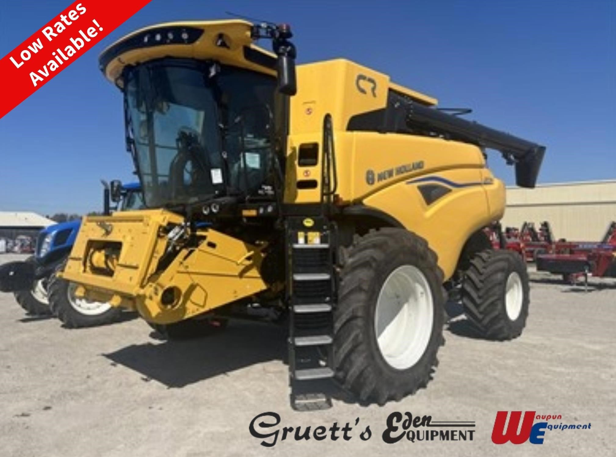 2024 New Holland CR7.90 REVELATION Combine