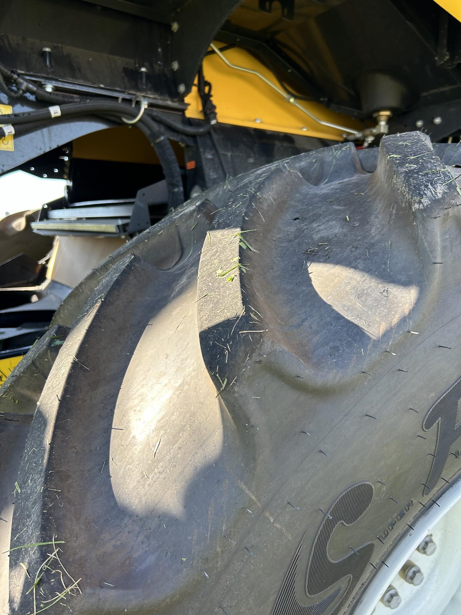 2024 New Holland CR7.90 REVELATION Combine