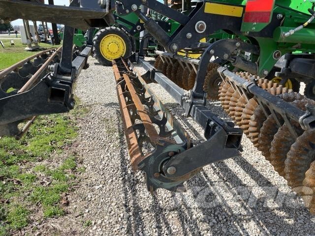 2023 John Deere 2660VT Vertical Tillage