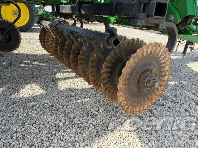 2023 John Deere 2660VT Vertical Tillage