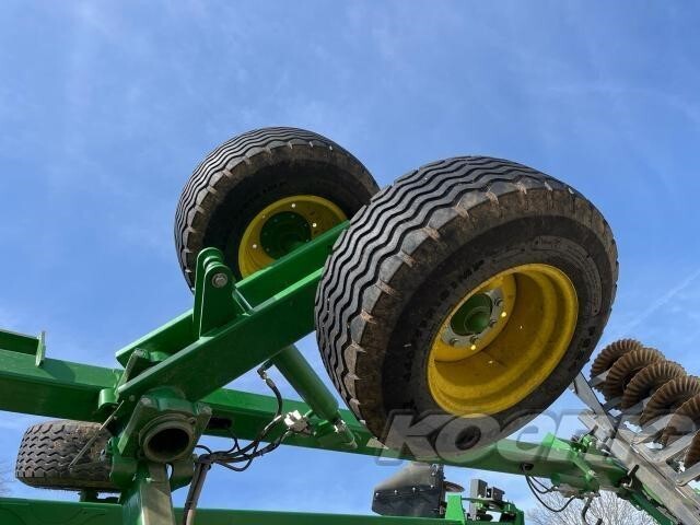 2023 John Deere 2660VT Vertical Tillage