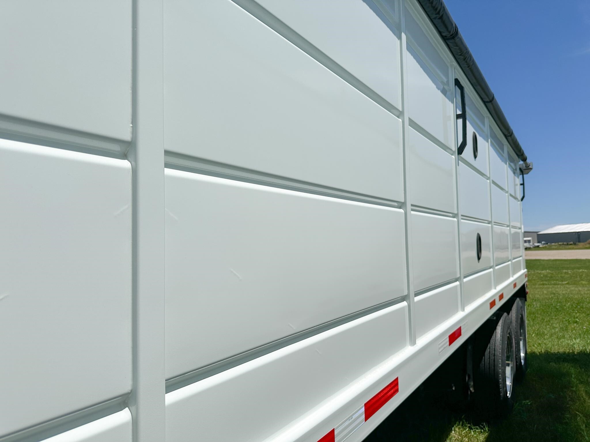 2026 Demco 4222 Grain Trailer