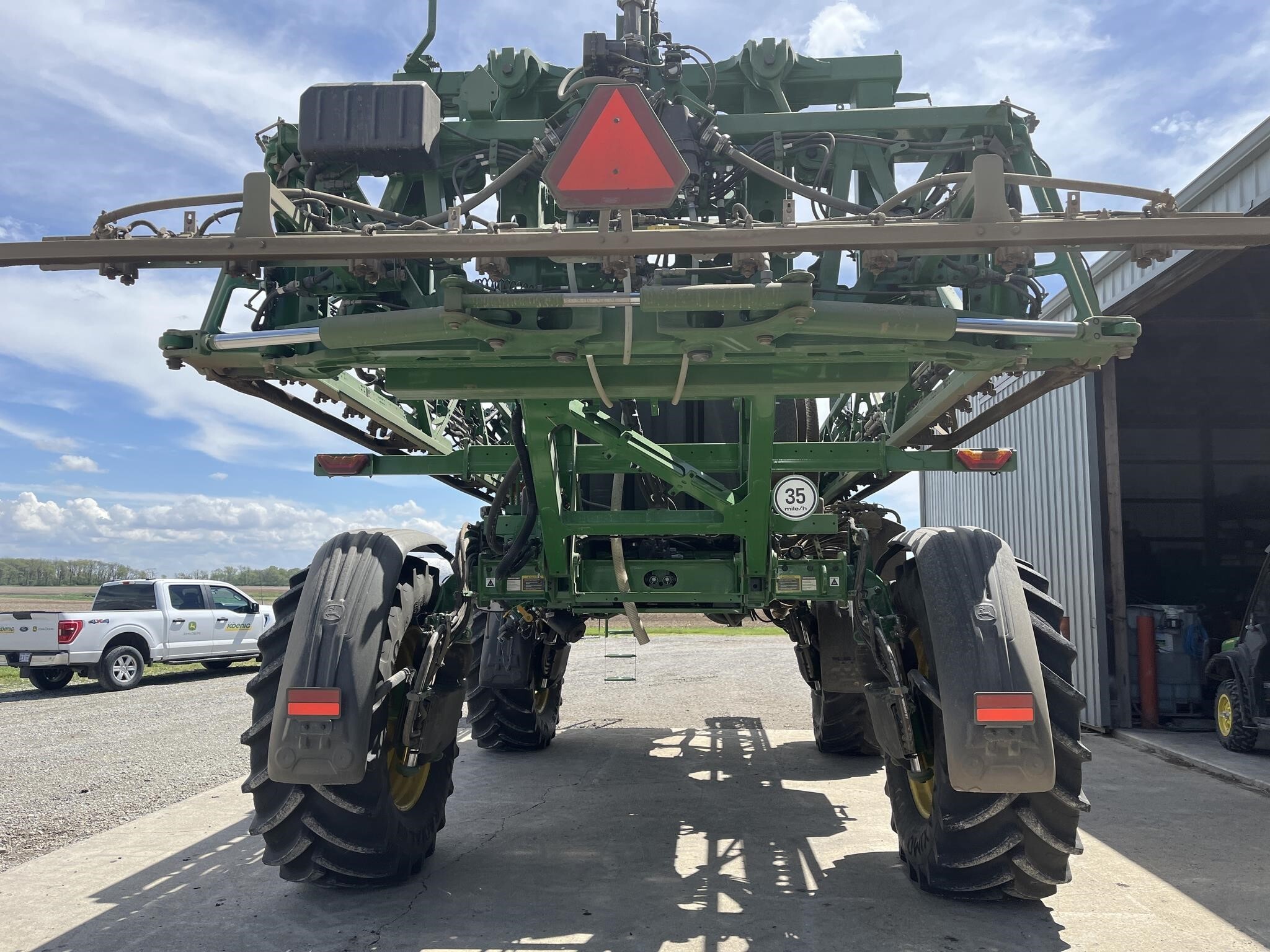 2024 John Deere 410R Self-Propelled Sprayer