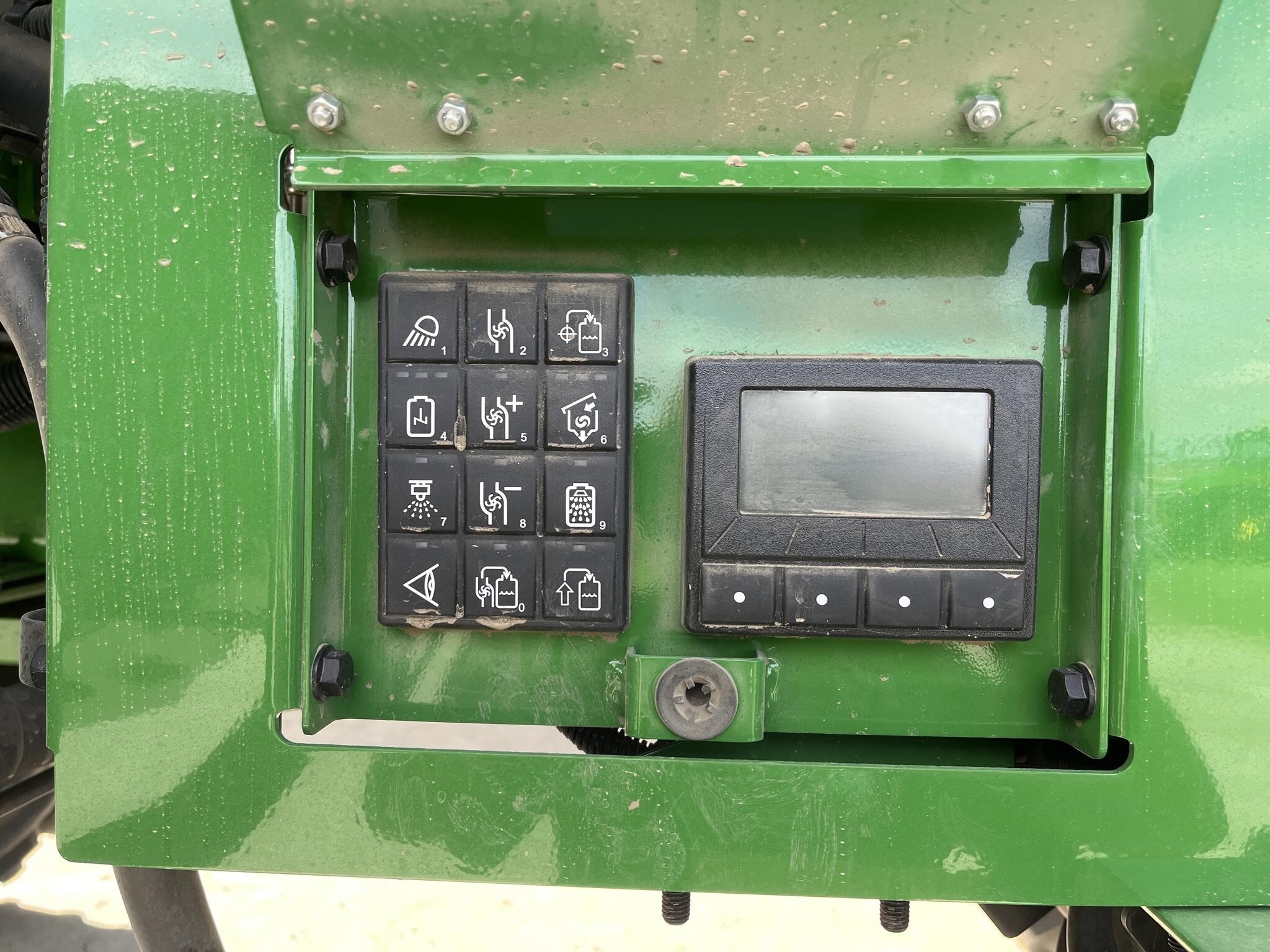 2024 John Deere 410R Self-Propelled Sprayer