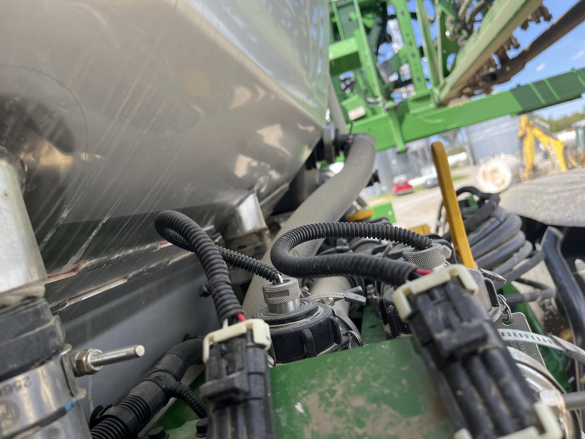 2024 John Deere 410R Self-Propelled Sprayer