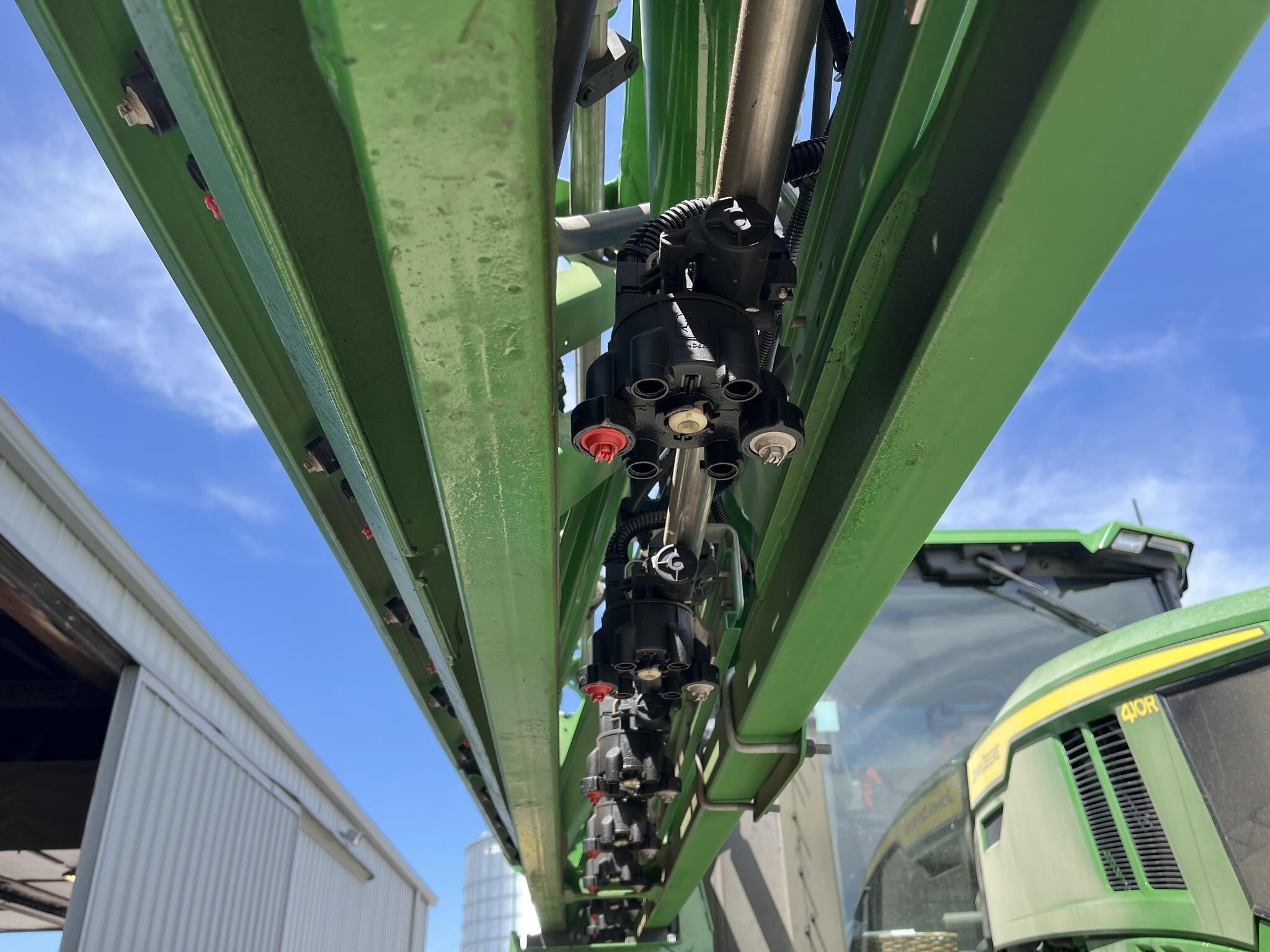 2024 John Deere 410R Self-Propelled Sprayer