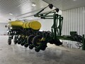 2015 John Deere 1775NT Planter