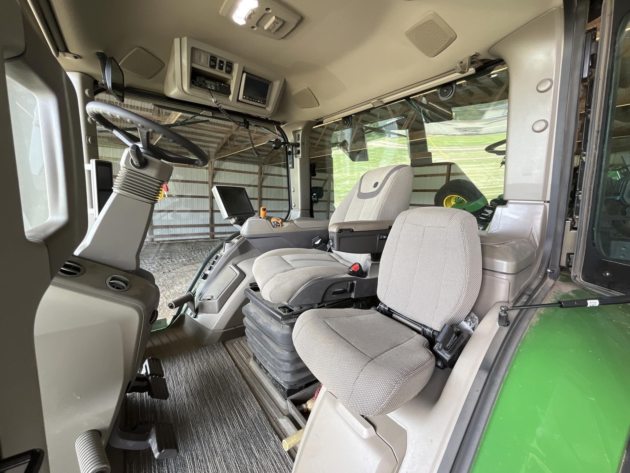 2023 John Deere 8R 340 Tractor