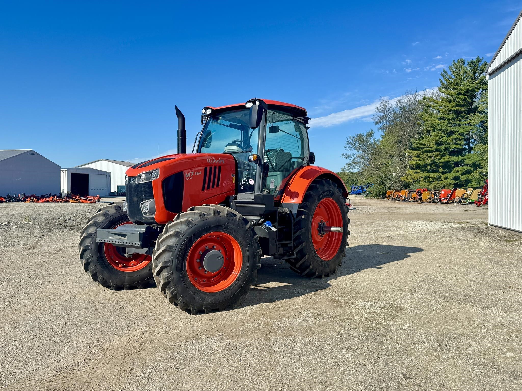 2024 Kubota M7-154 DELUXE Tractor