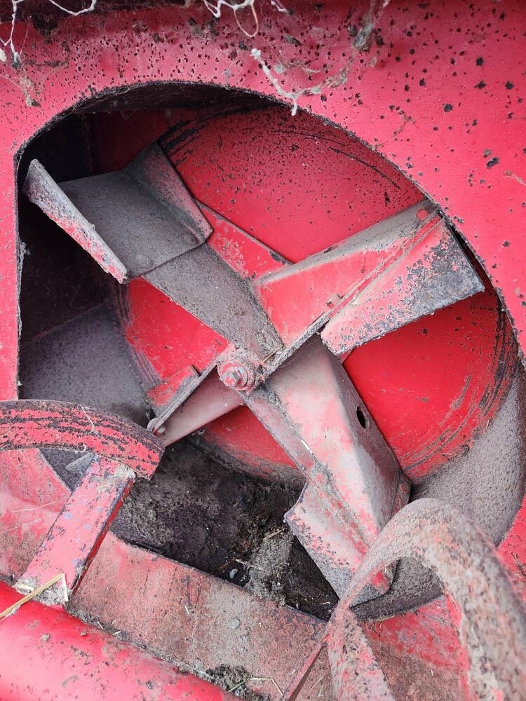  Ber-Vac B96 Snow Blower