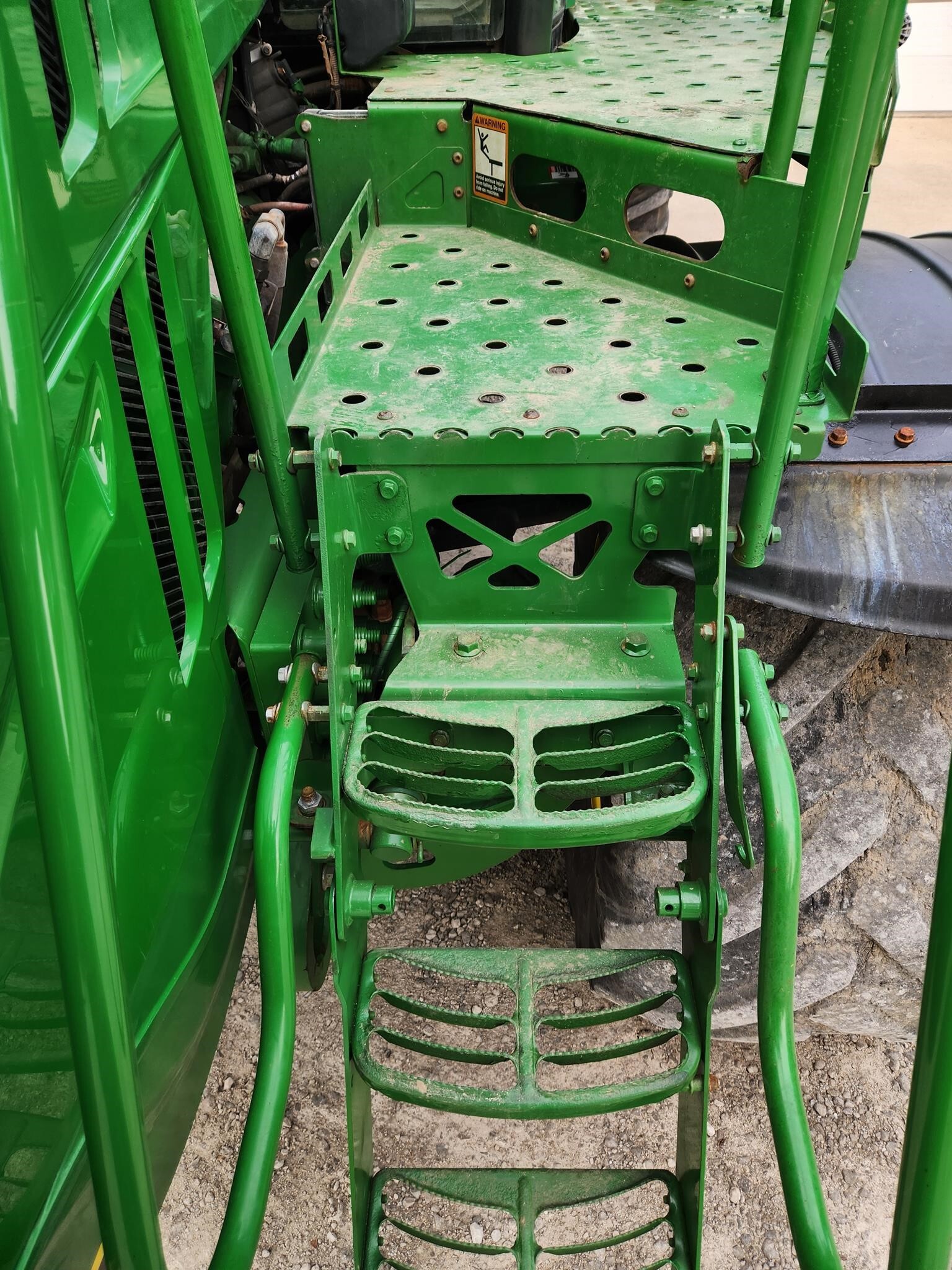 2018 John Deere F4365 Self-Propelled Fertilizer Spreader