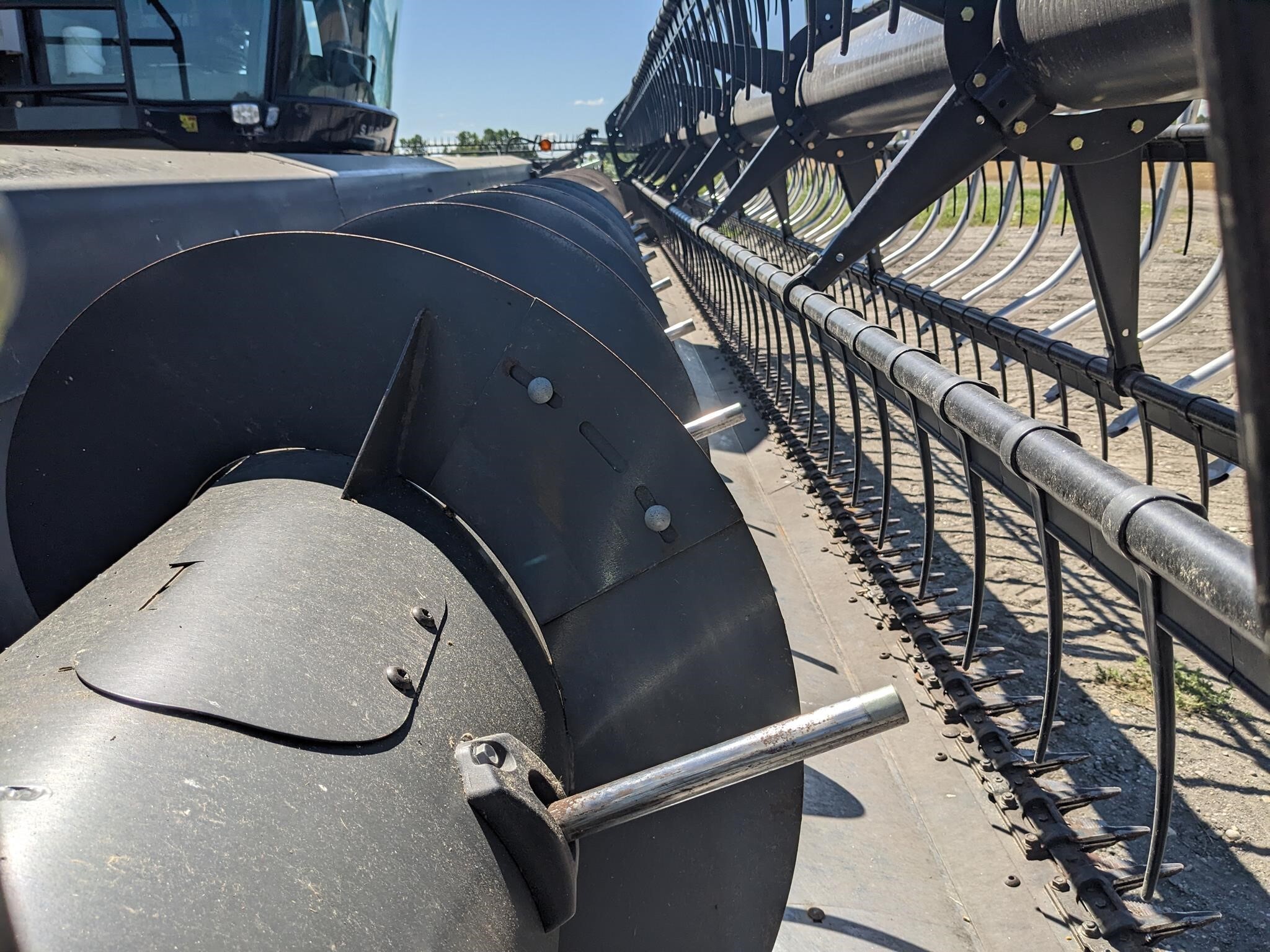2019 Gleaner 8200 Platform