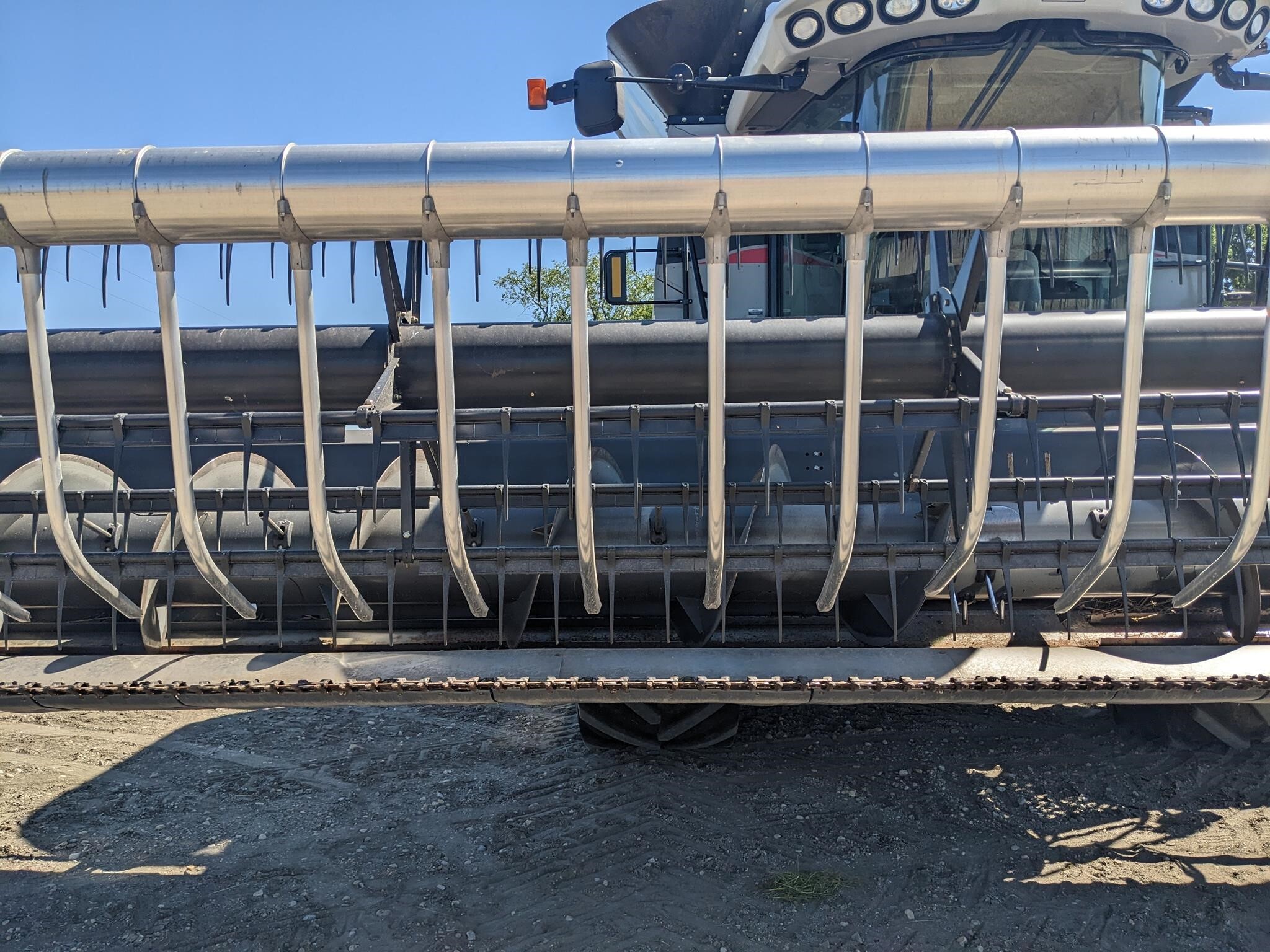 2019 Gleaner 8200 Platform