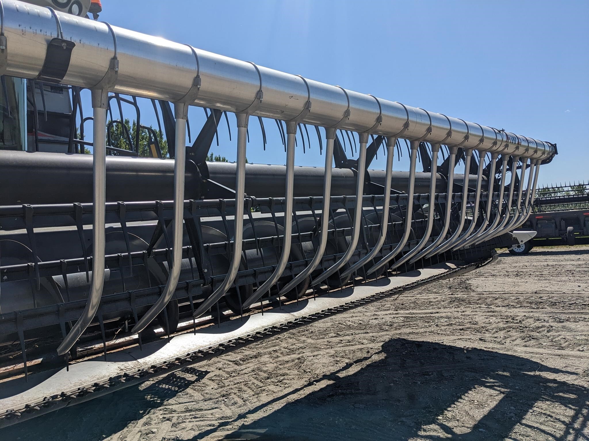 2019 Gleaner 8200 Platform