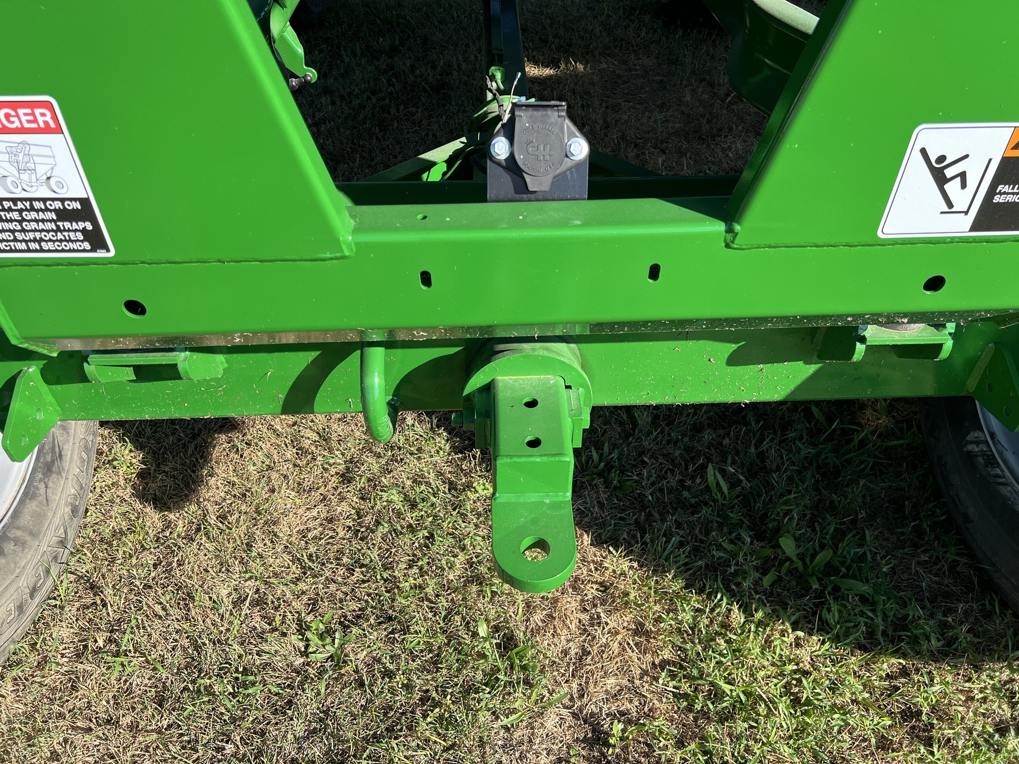 2023 Brent 557 Gravity Wagon