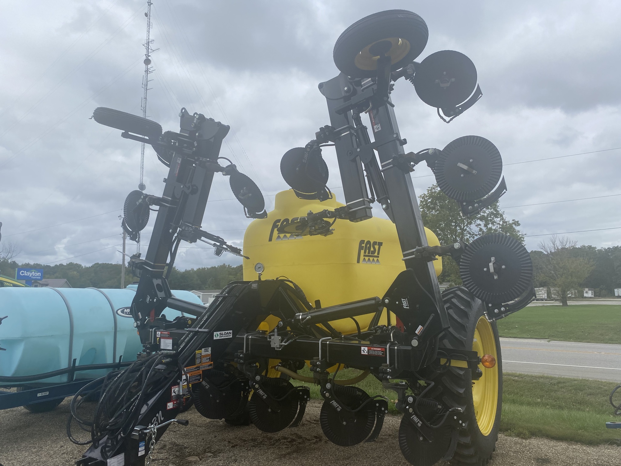 2023 Fast 8013N Pull-Type Fertilizer Spreader