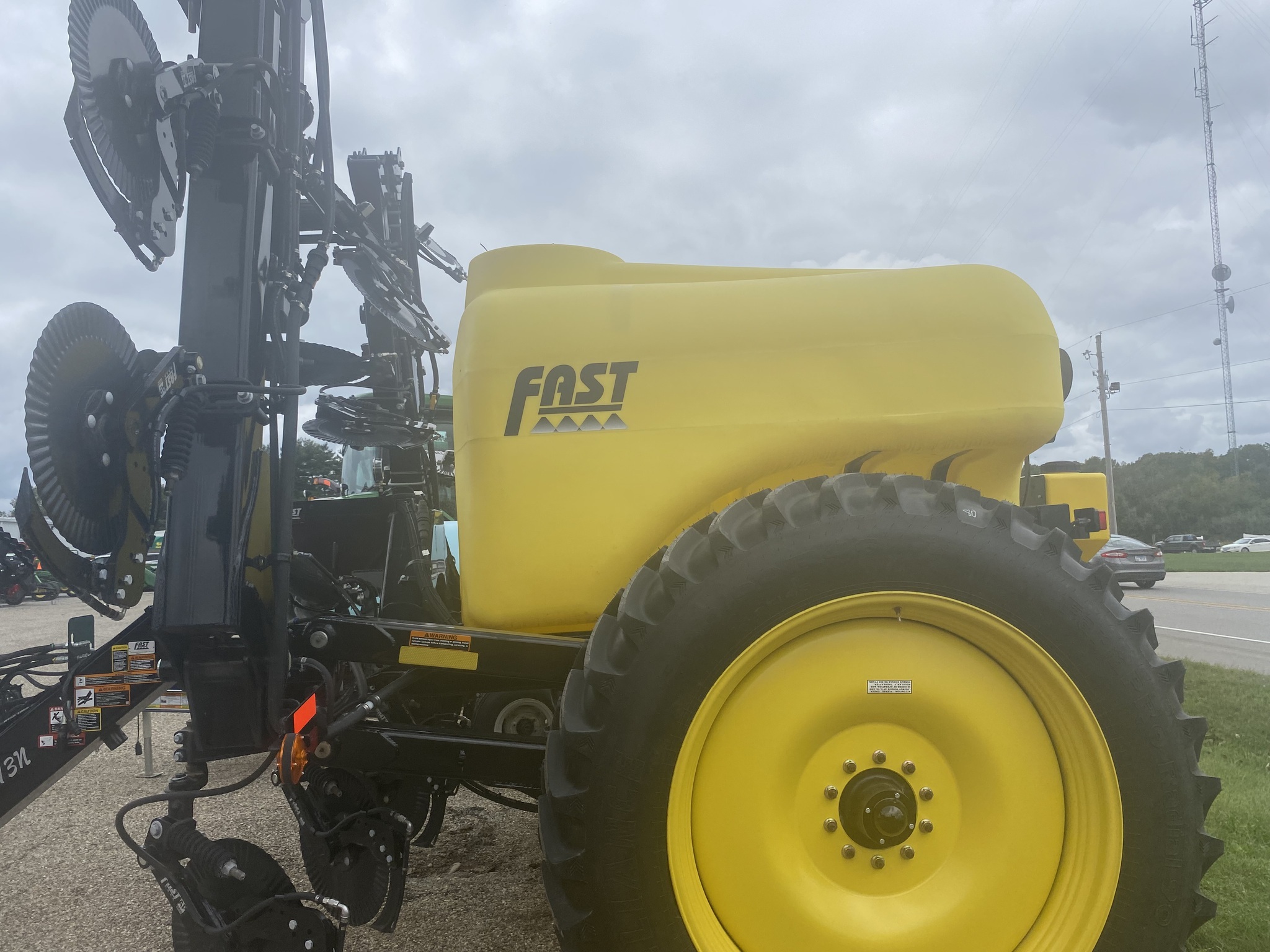 2023 Fast 8013N Pull-Type Fertilizer Spreader