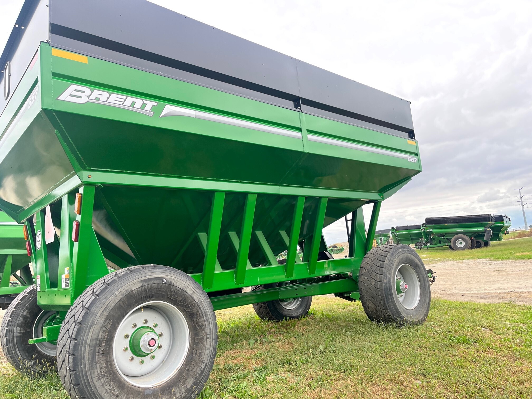 2024 Brent 657 Gravity Wagon