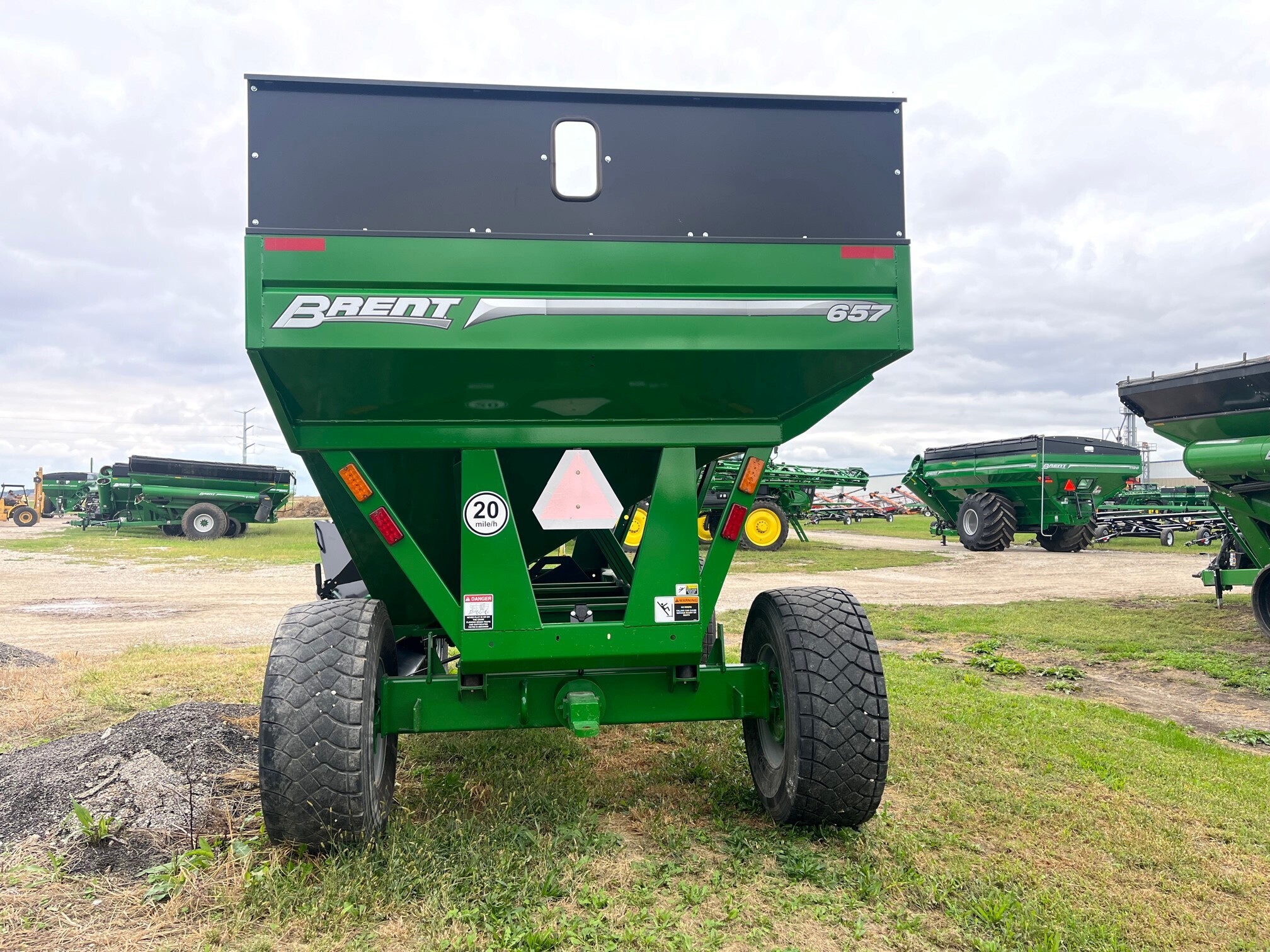 2024 Brent 657 Gravity Wagon