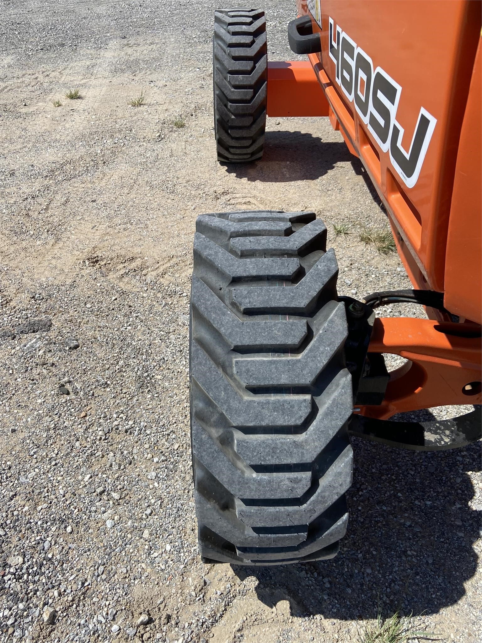 2022 JLG 460SJ Scissor/Boom Lift