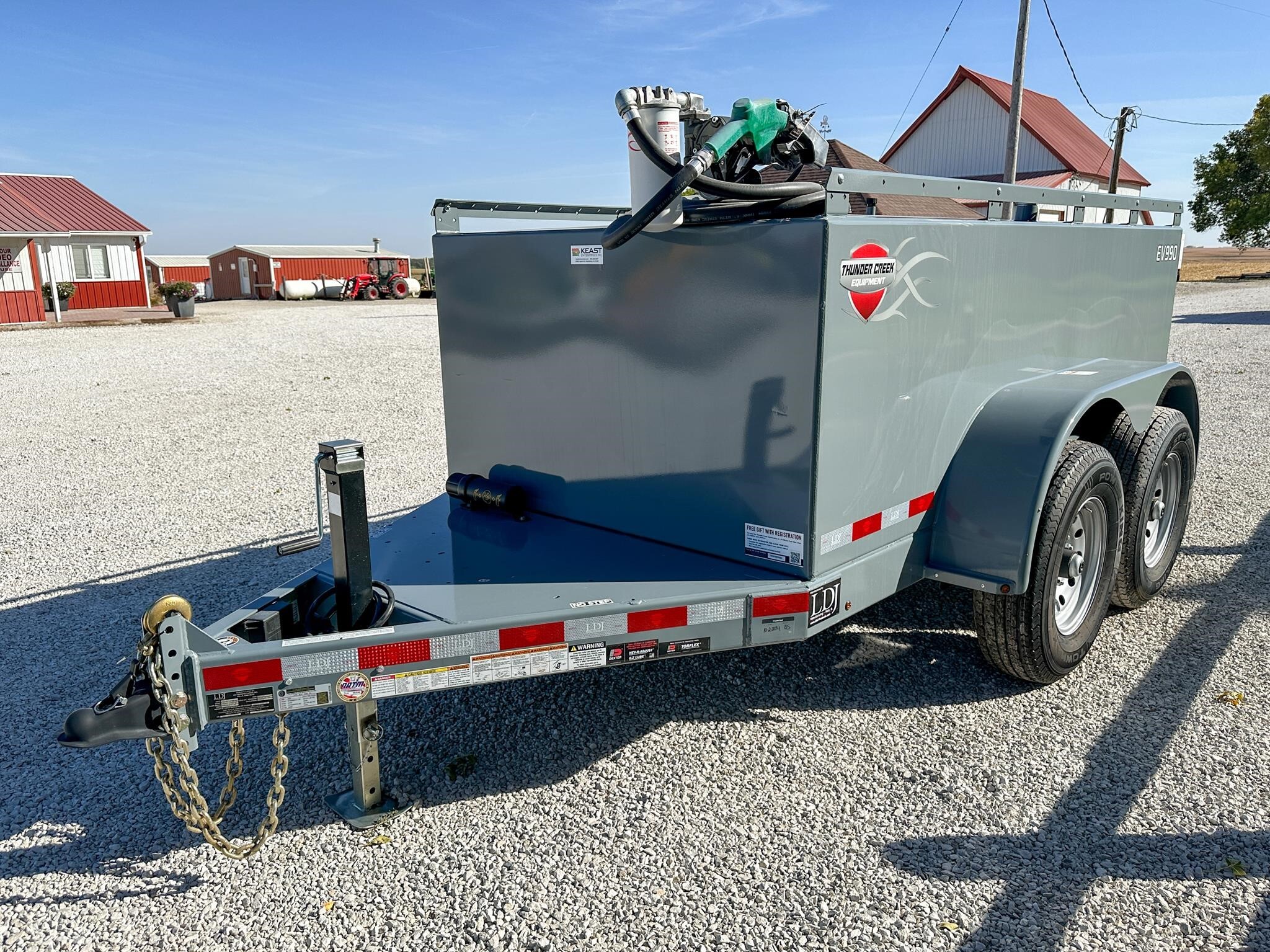 2025 Thunder Creek EV990 Fuel Trucks/Trailer