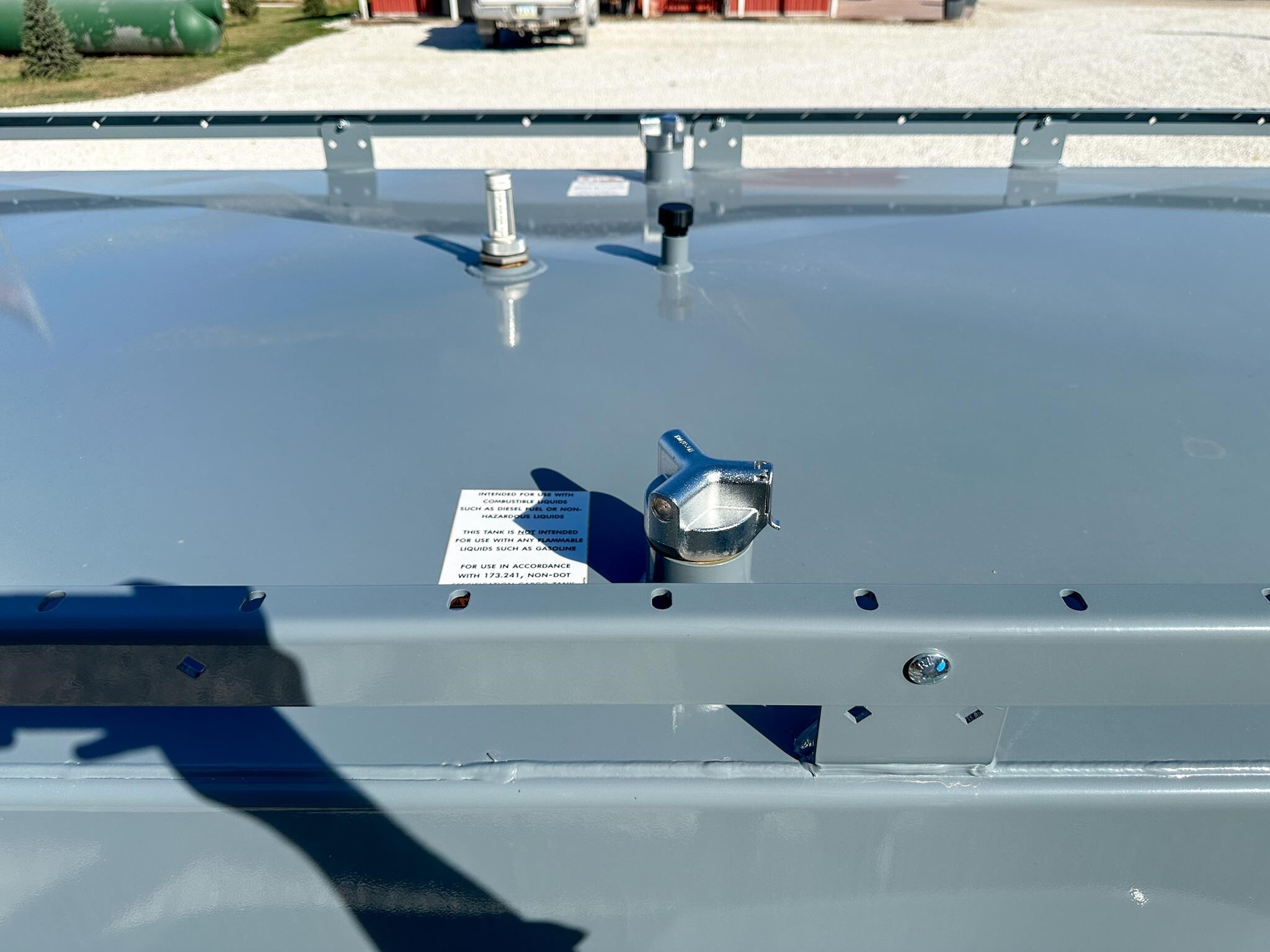 2025 Thunder Creek EV990 Fuel Trucks/Trailer