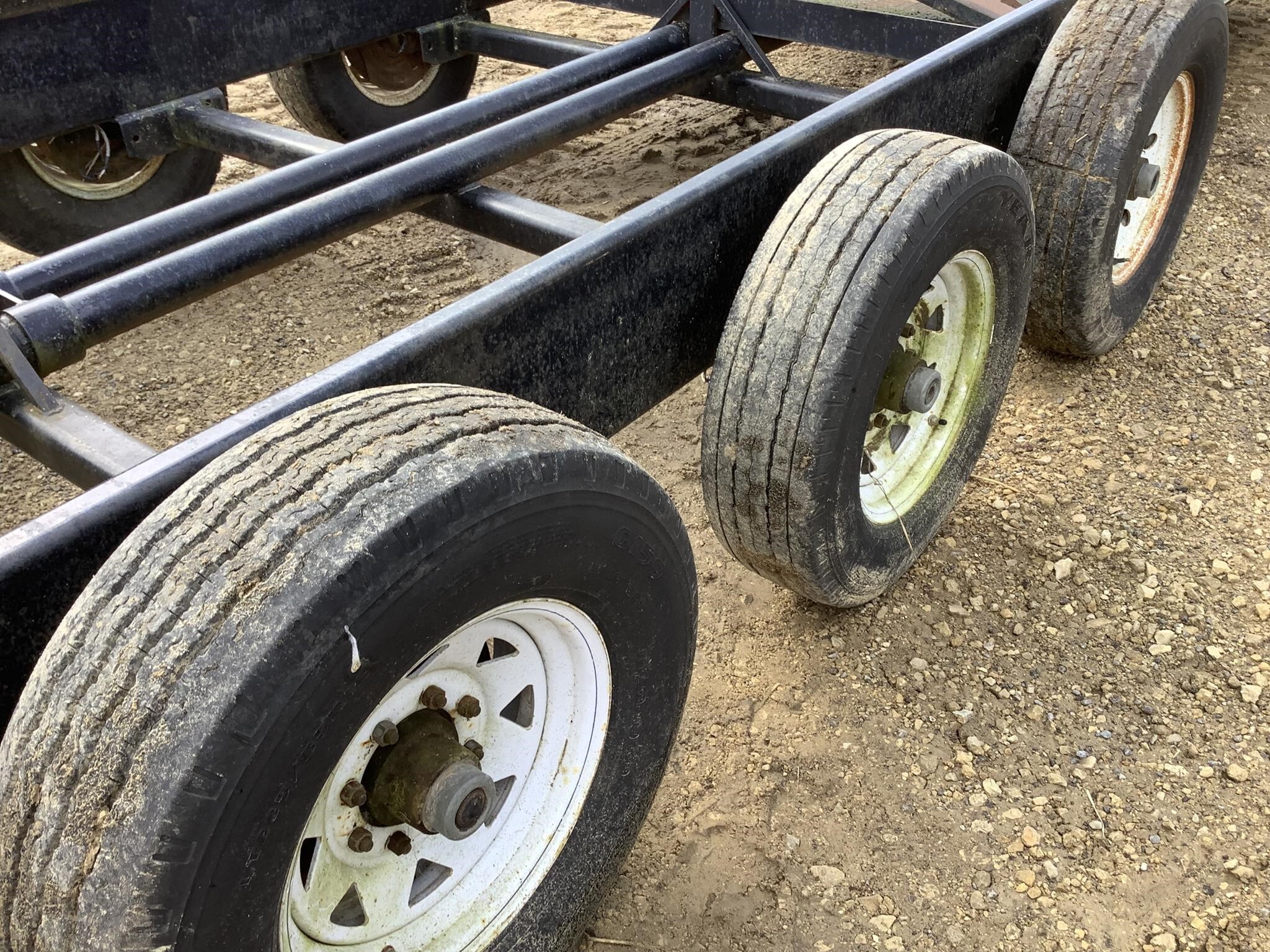 2008 Befort 2860 Header Trailer