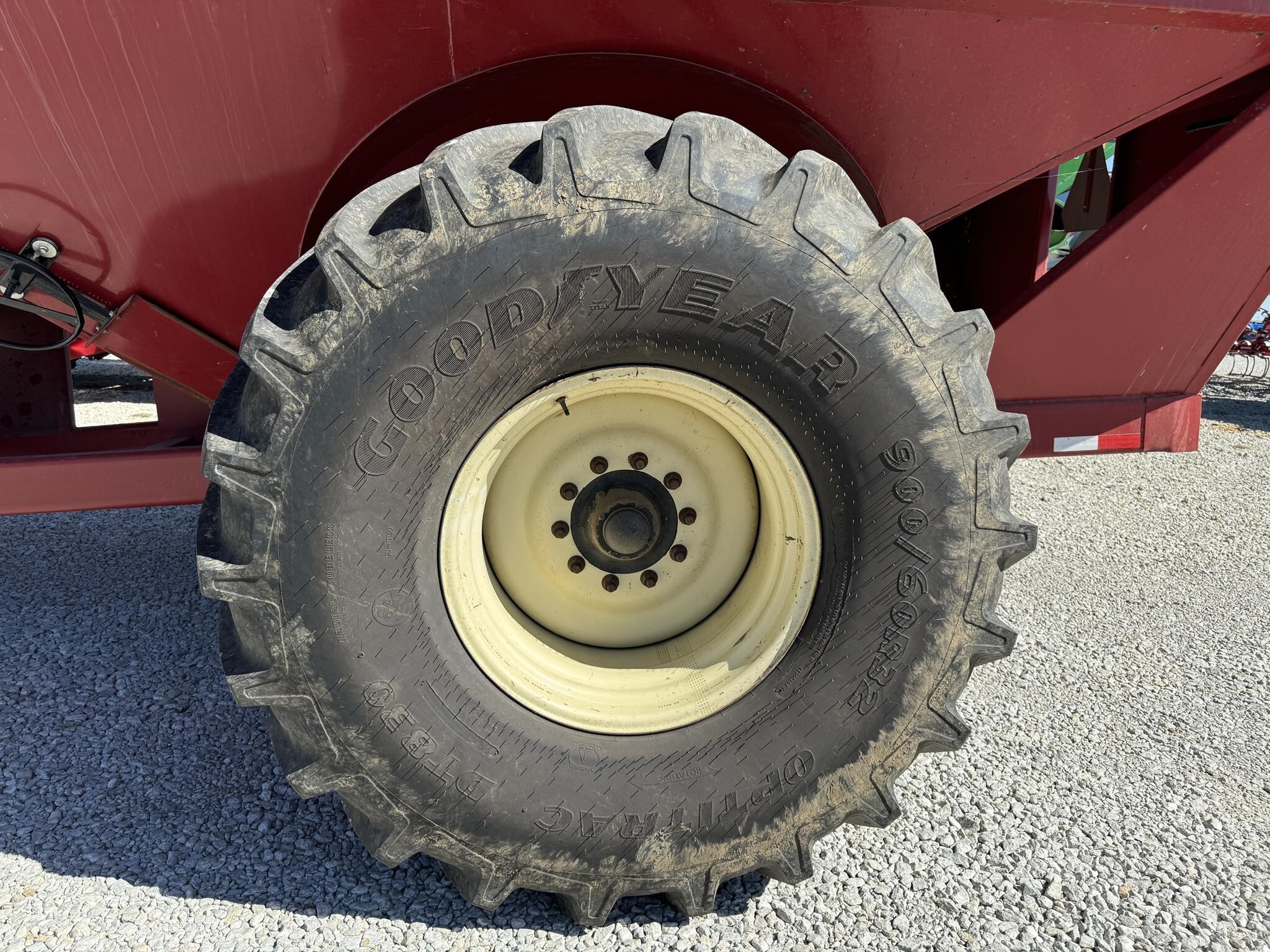 J&M 1000-20 Grain Cart