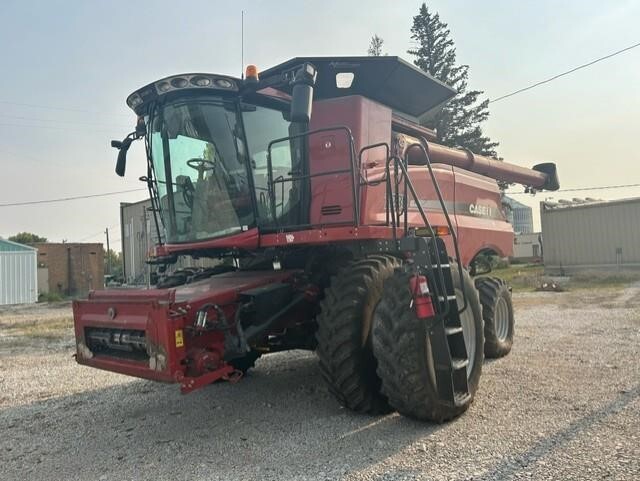 2013 Case IH 7230 Combine