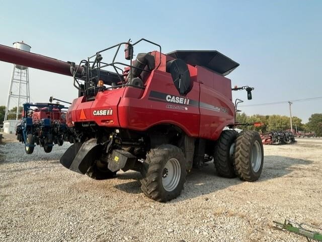 2013 Case IH 7230 Combine