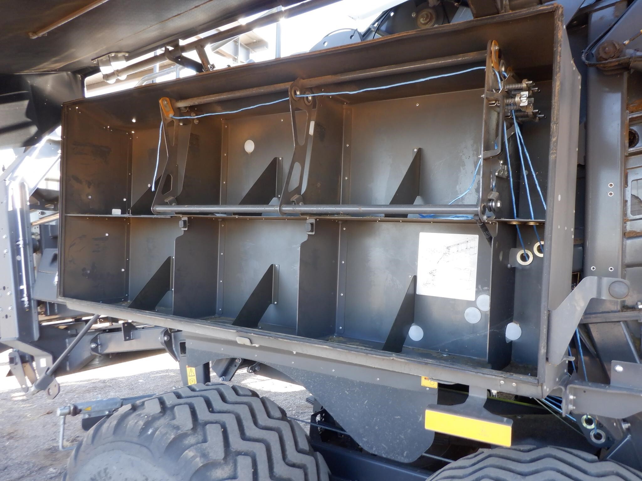 2023 Claas QUADRANT 5300RF Big Square Baler