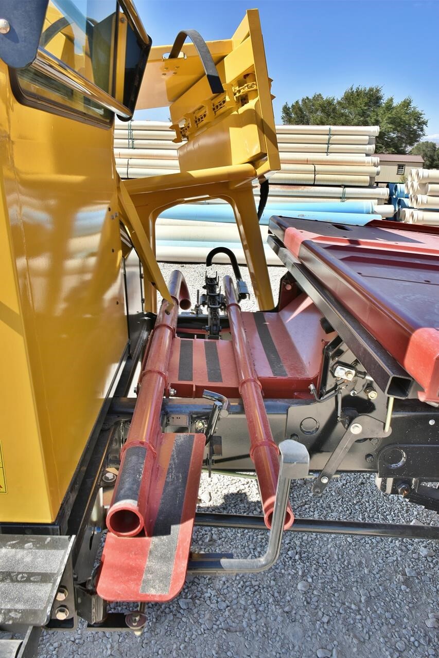 2025 New Holland STACKCRUISER 103 Hay Stacking Equipment