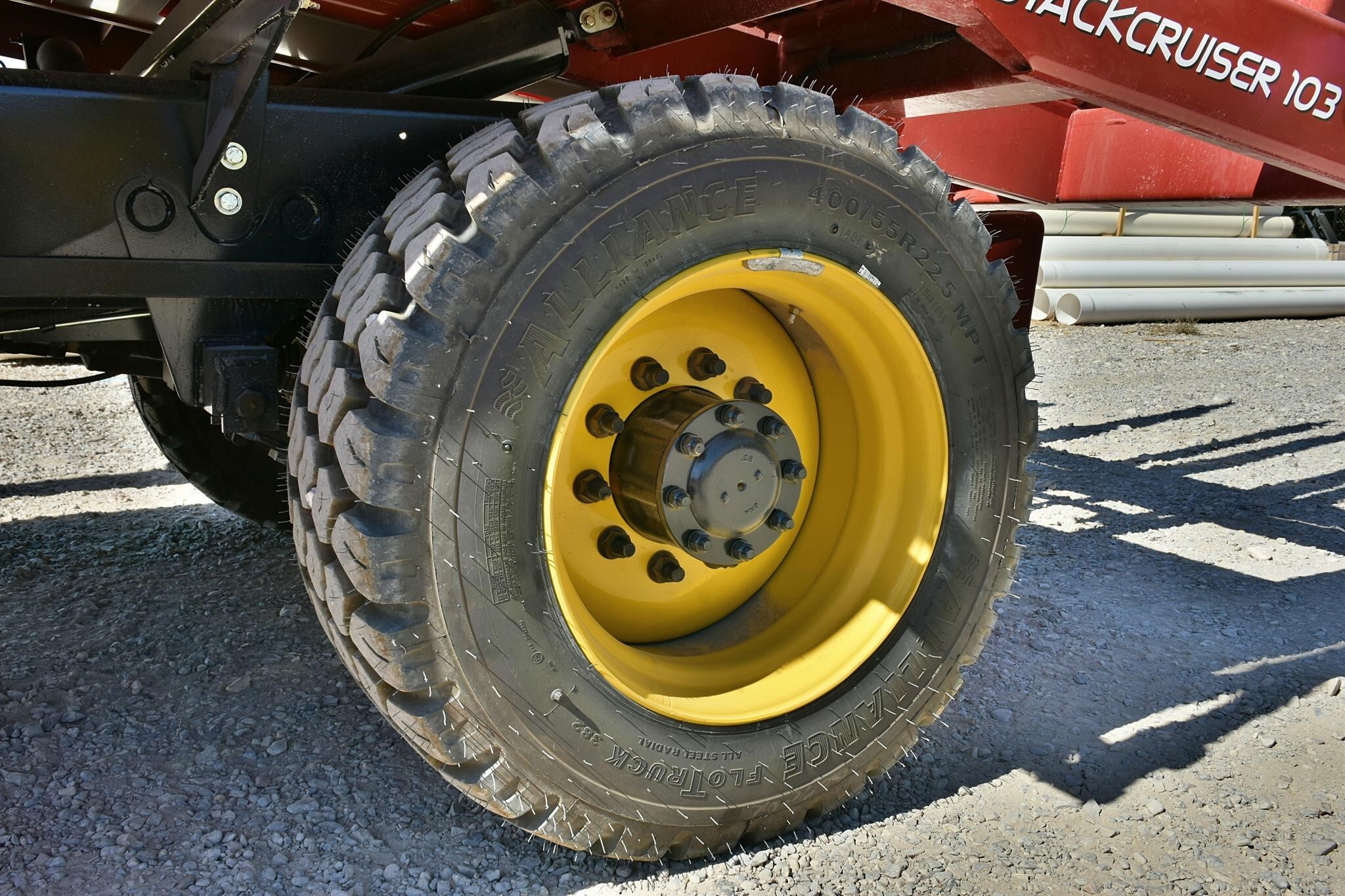 2025 New Holland STACKCRUISER 103 Hay Stacking Equipment