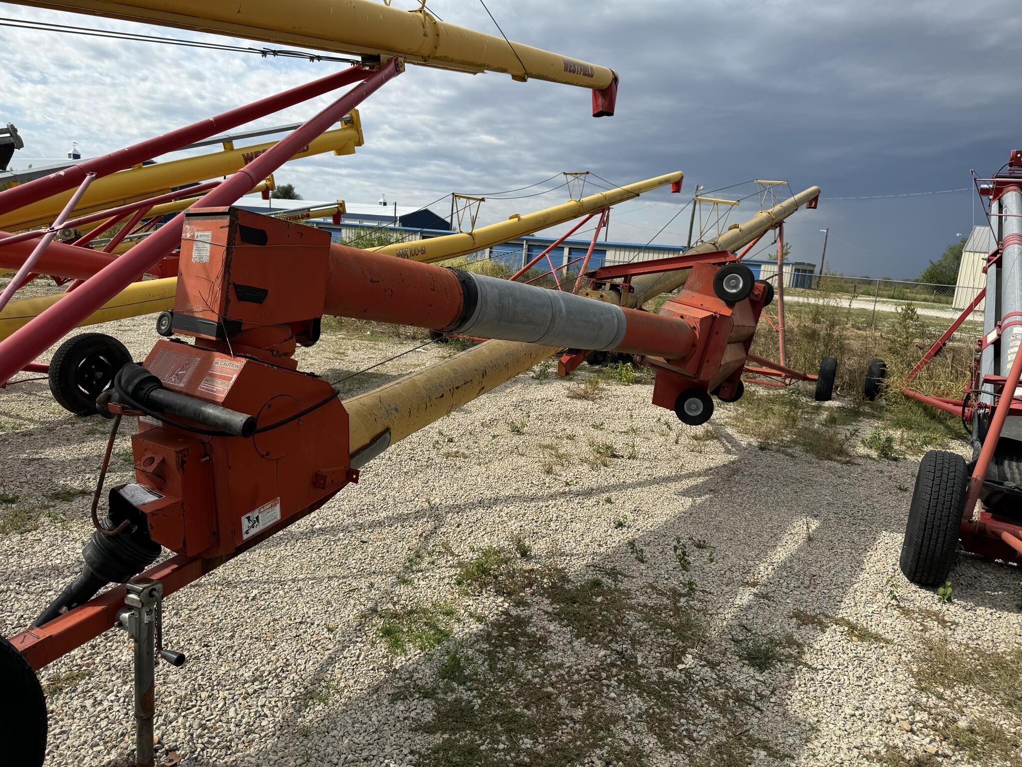 Westfield MK10061 Augers and Conveyor 1,250 Machinery Pete