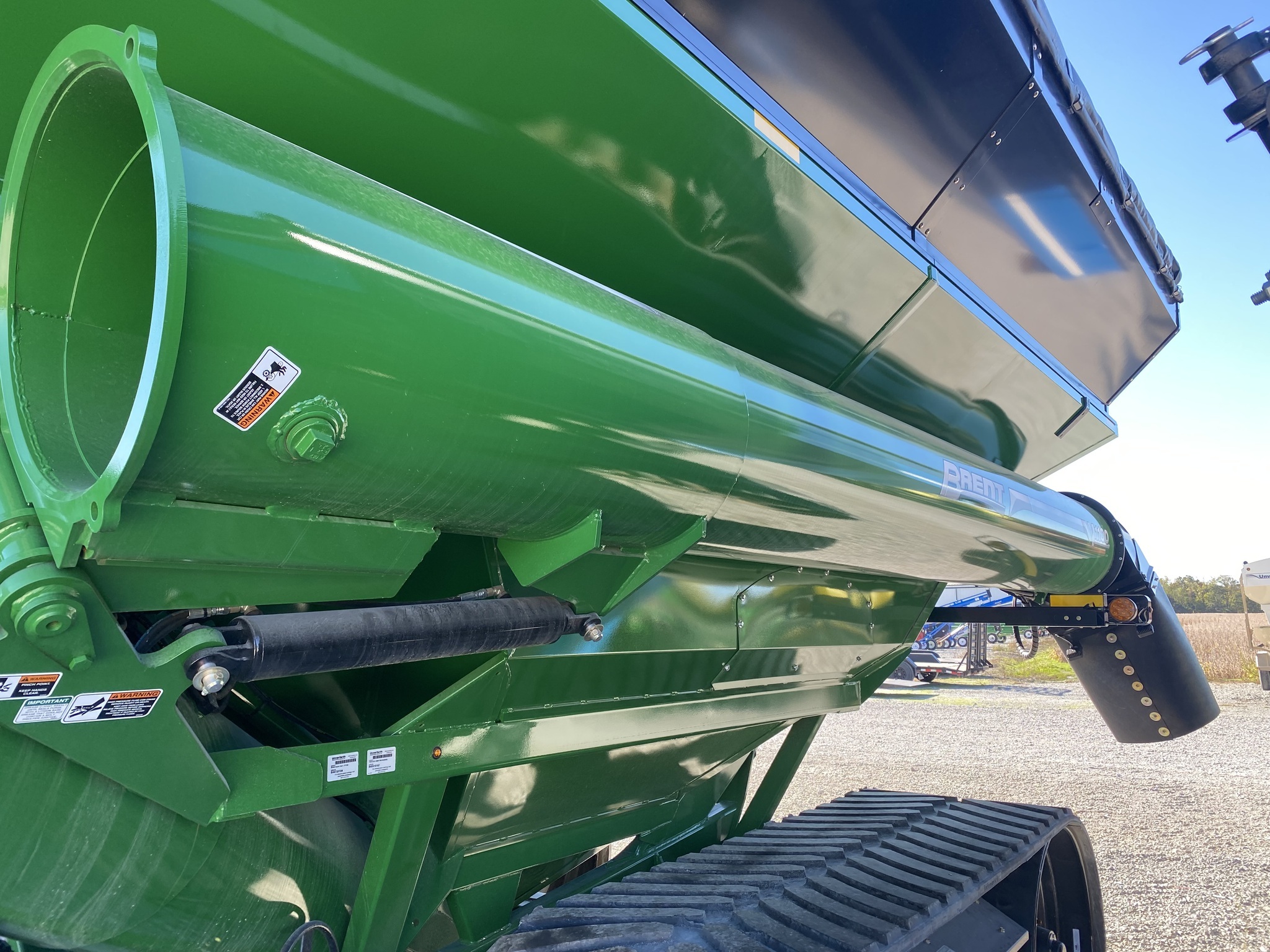 2024 Brent V1100 Grain Cart
