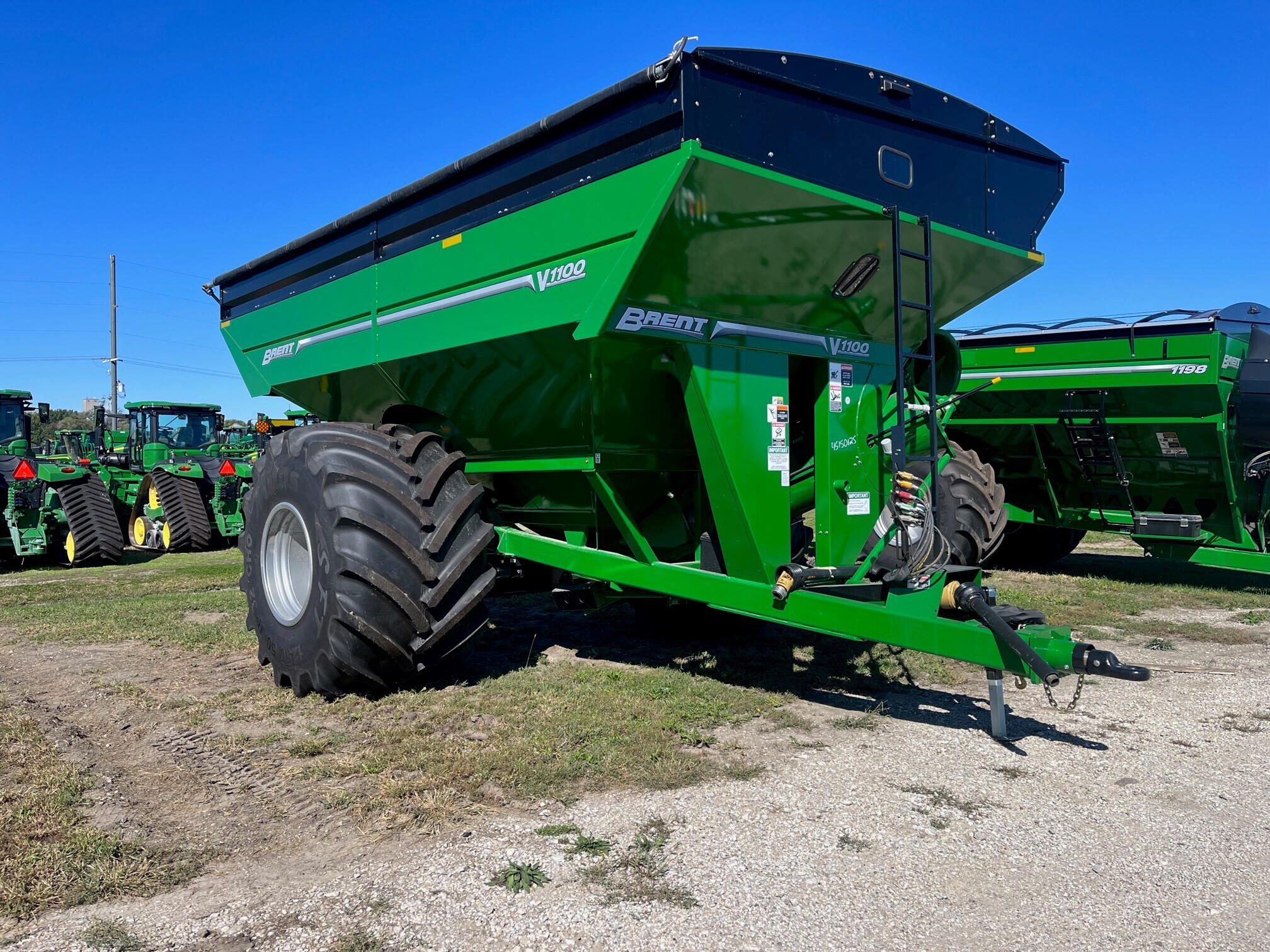 2024 Brent V1100 Grain Cart