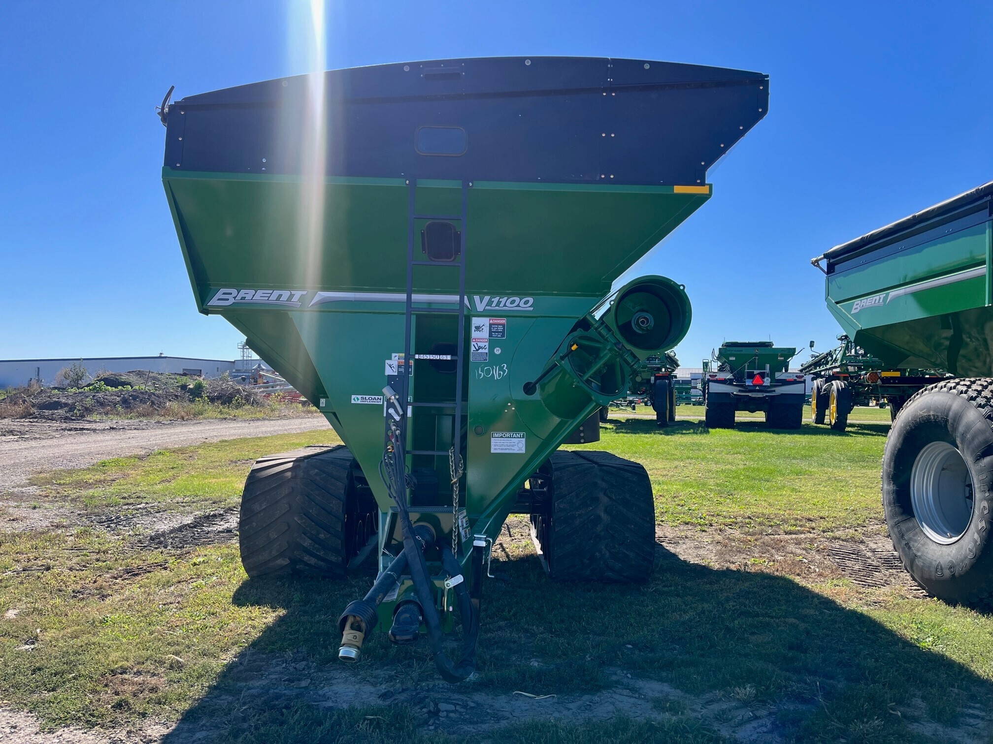 2024 Brent V1100 Grain Cart