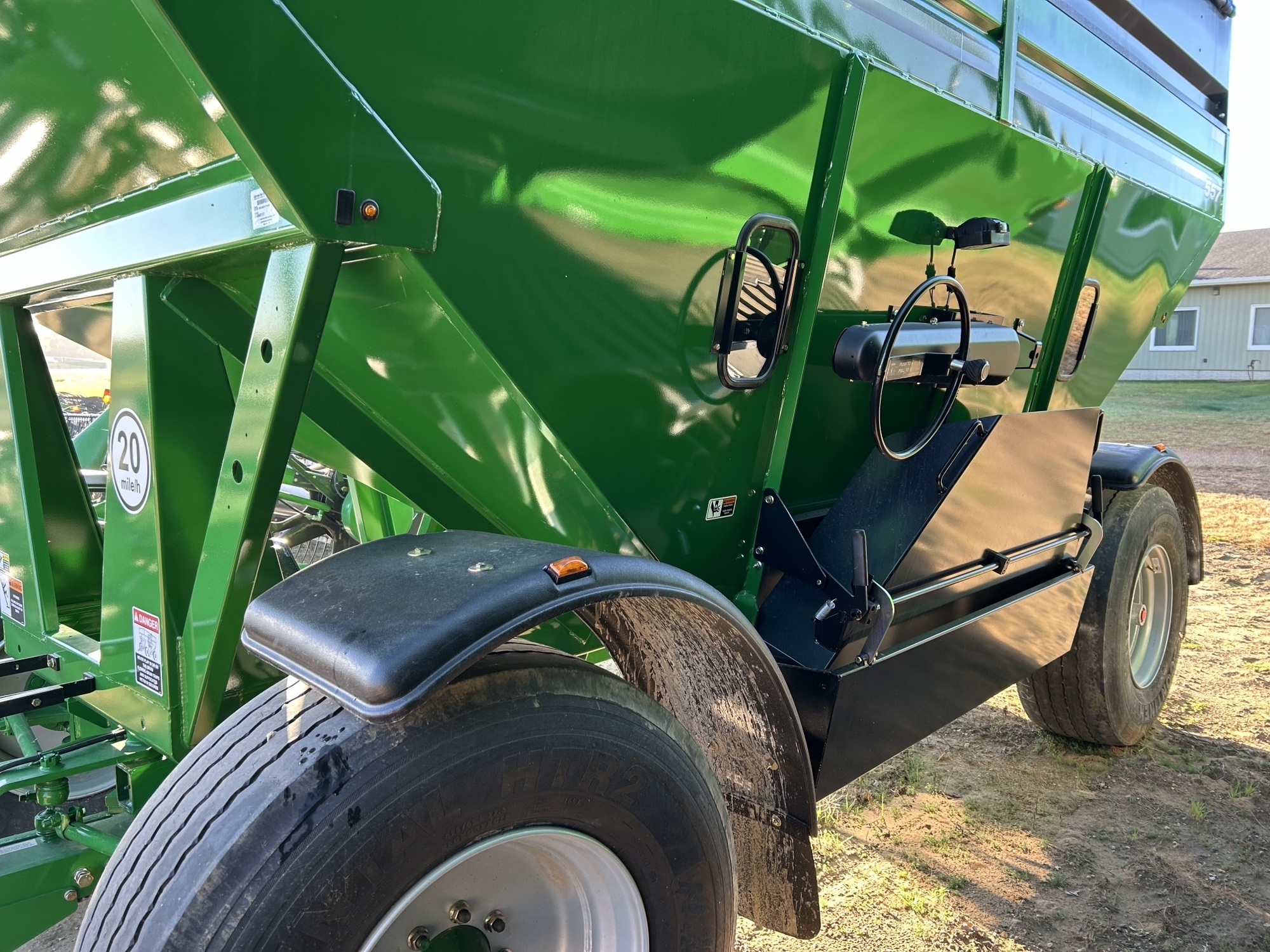 2024 Brent 557 Gravity Wagon