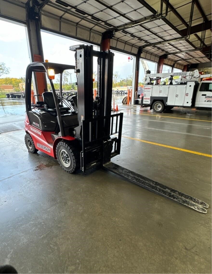 2023 Manitou MI25G Forklift