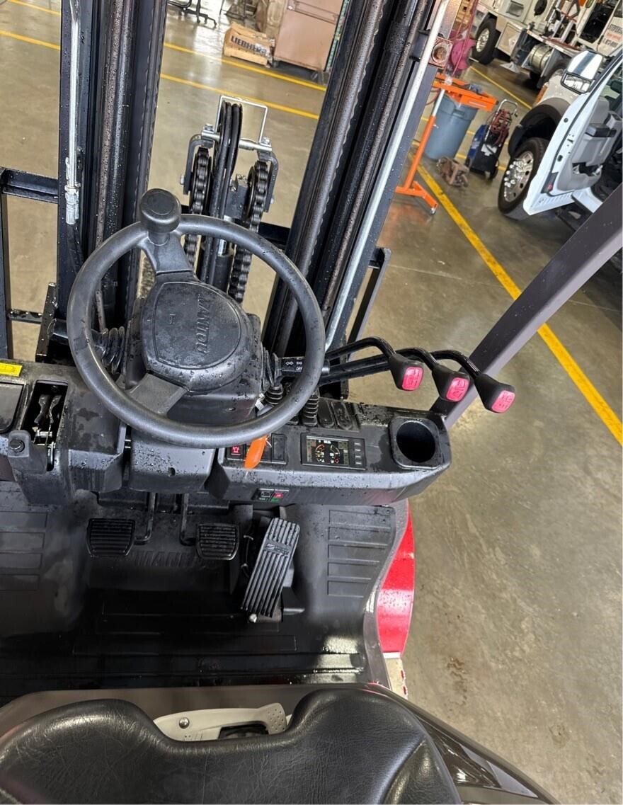 2023 Manitou MI25G Forklift