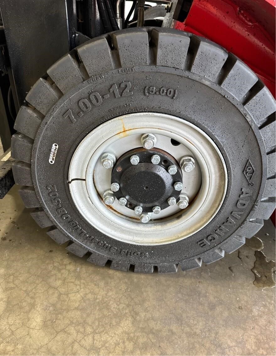 2023 Manitou MI25G Forklift