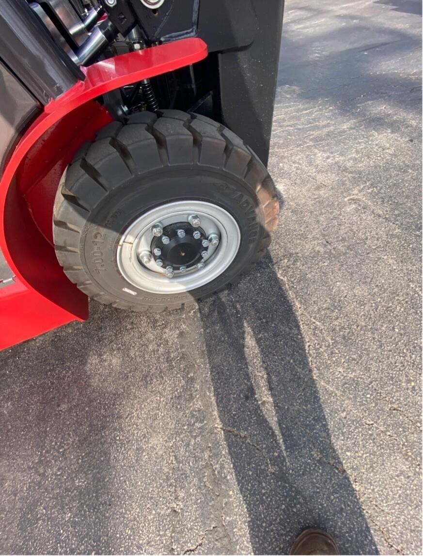 2023 Manitou MI25G Forklift