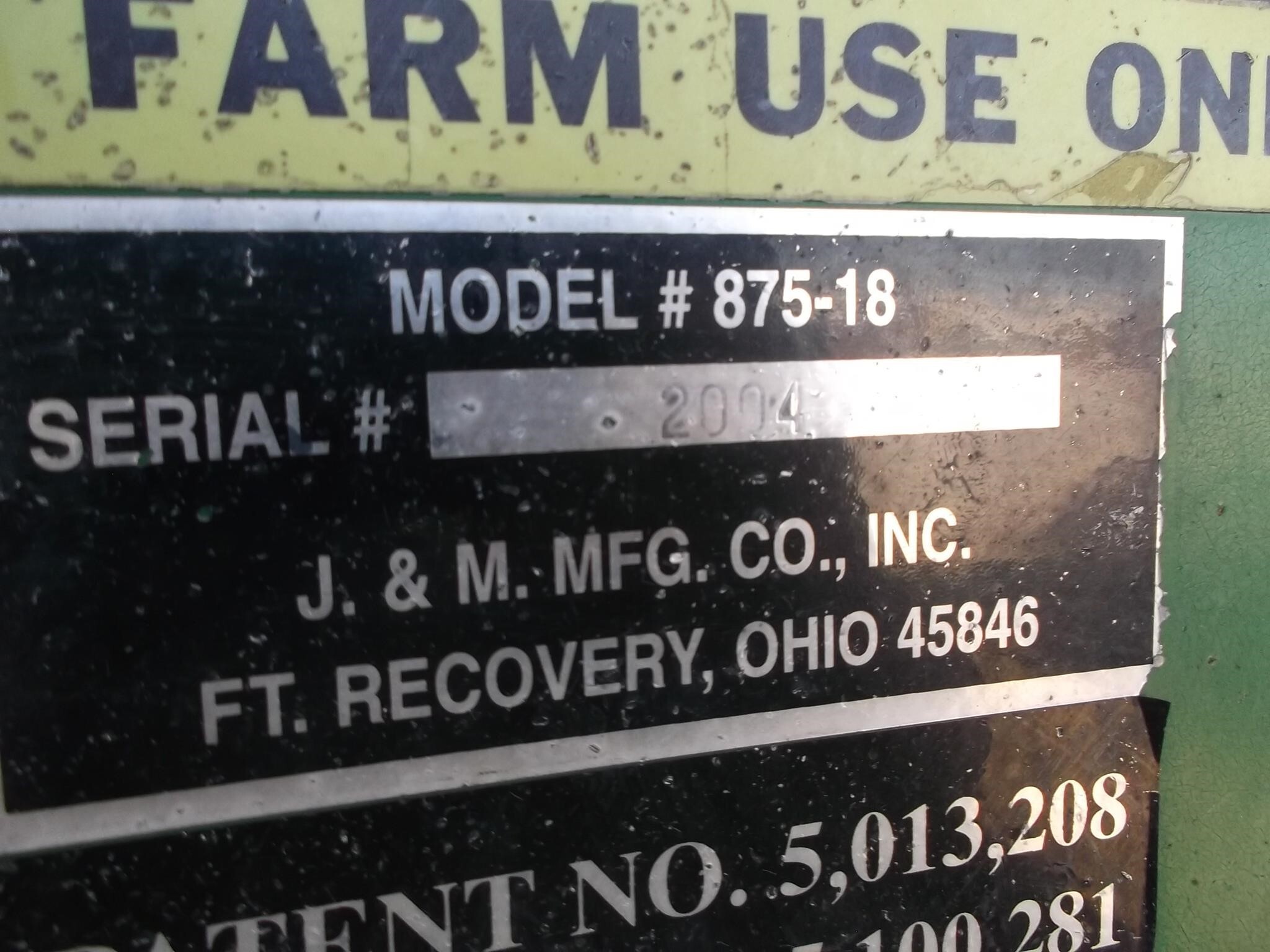 1999 J&M 875-18 Grain Cart