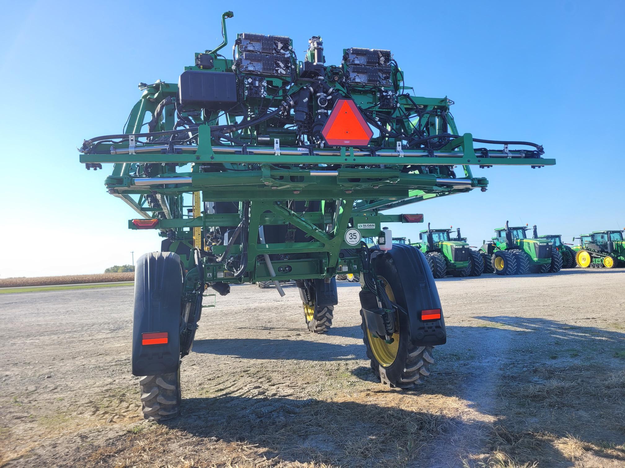 2024 John Deere 410R Self-Propelled Sprayer